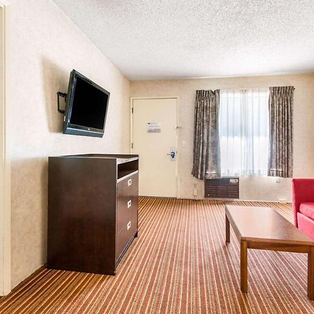 Rodeway Inn & Suites El Cajon San Diego East Kültér fotó